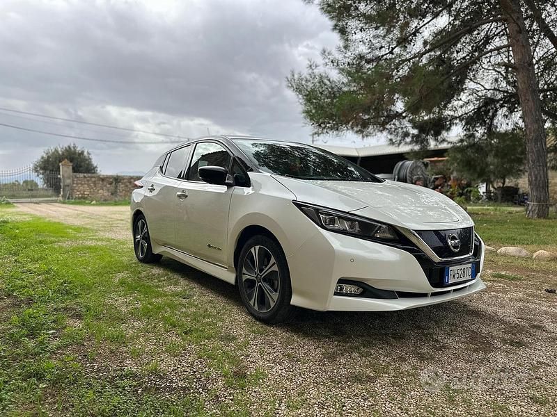 Usata Nissan Leaf Tekna 89 kW (122 CV) 2019 Bianco Utilitaria