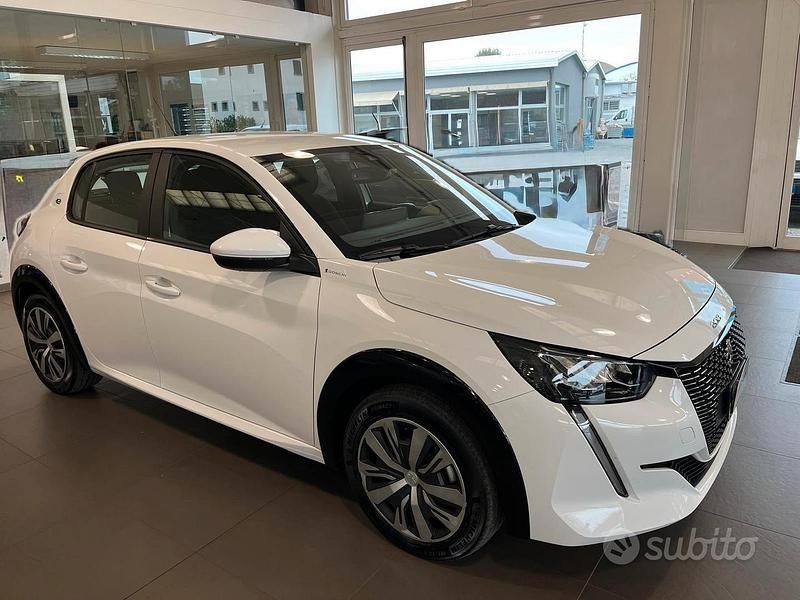 Usata Peugeot e-208 2020 Bianco Utilitaria