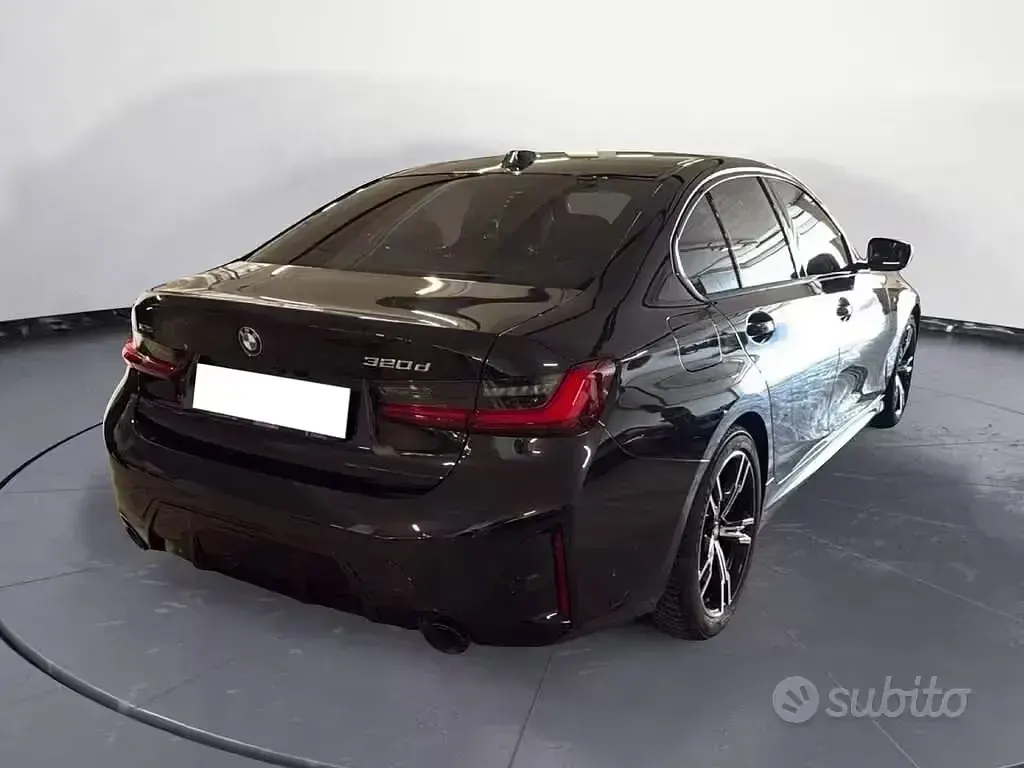 Usata BMW 320 M Sport 190 CV (139 kW) 2025 Black (pastello) Berlina