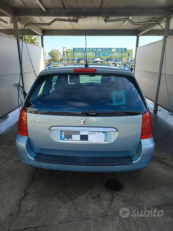 Usata Peugeot 307 109 CV (80 kW) 2005 Verde Station wagon