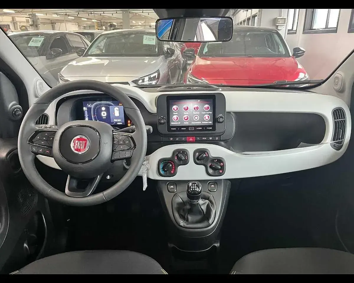 Usata Fiat Panda Cross Cross 69 CV (50 kW) 2025 Nero Utilitaria