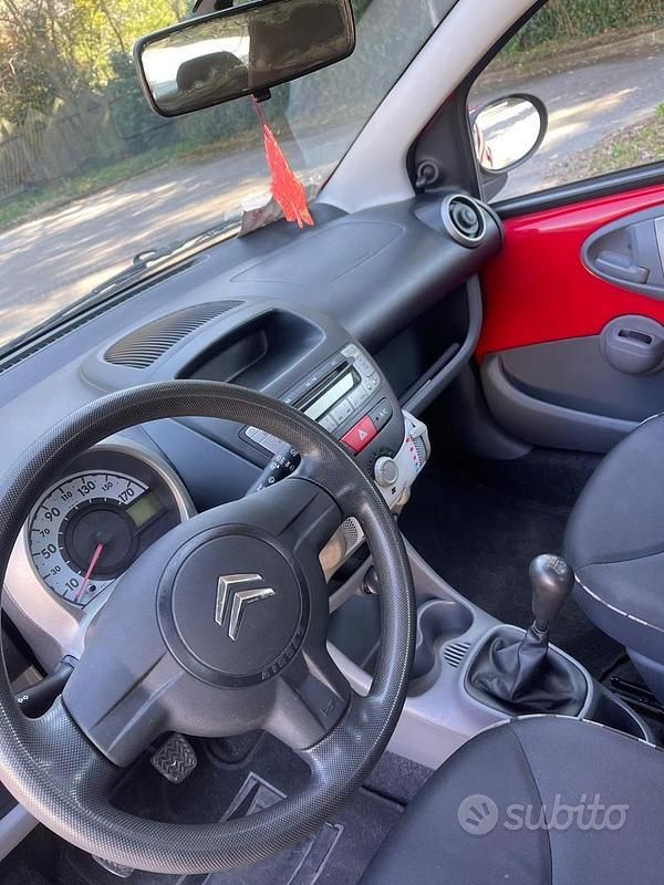 Usata Citroën C1 68 CV (50 kW) 2009 Rosso Utilitaria