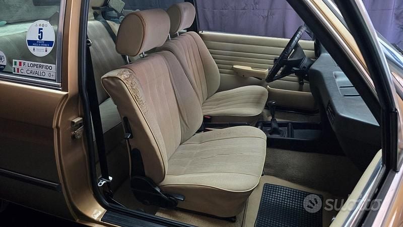 Usata BMW 316 Efficient Dynamics 90 CV (66 kW) 1981 Giallo Coupé