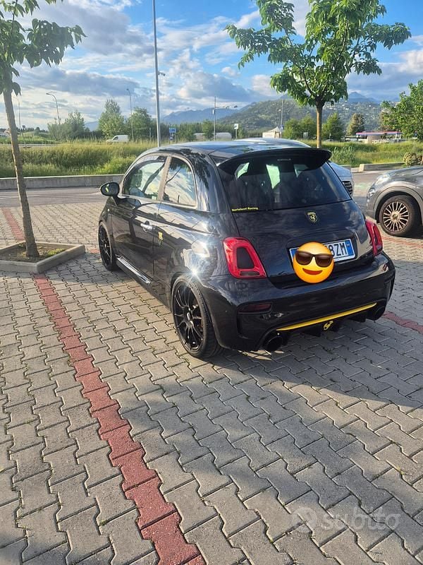 Usata Abarth 595 165 CV (121 kW) 2017 Nero Utilitaria