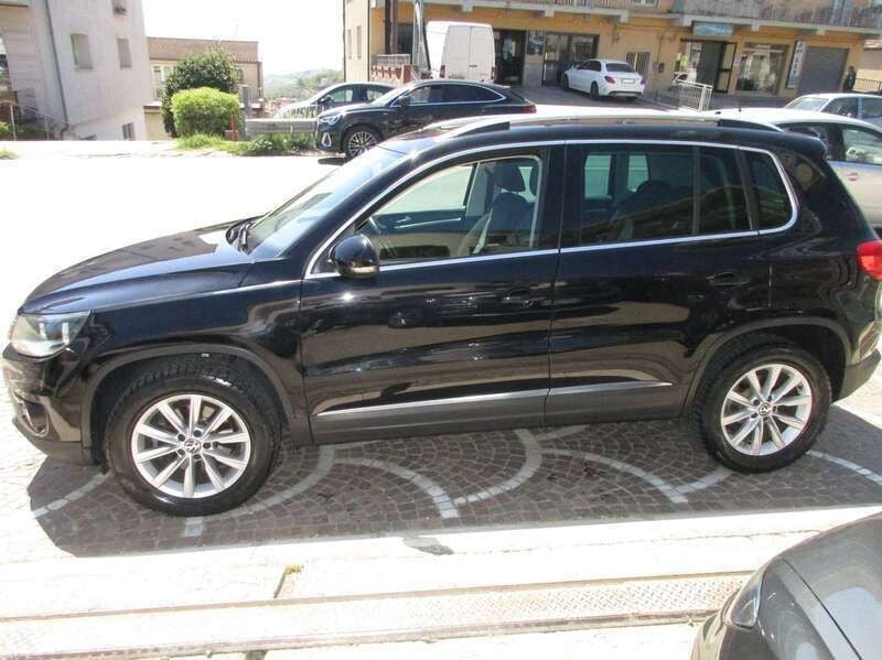 Nero Usata 2013 VW Tiguan Sport SUV | 12.090 € (Super prezzo) - Immagine 1/4