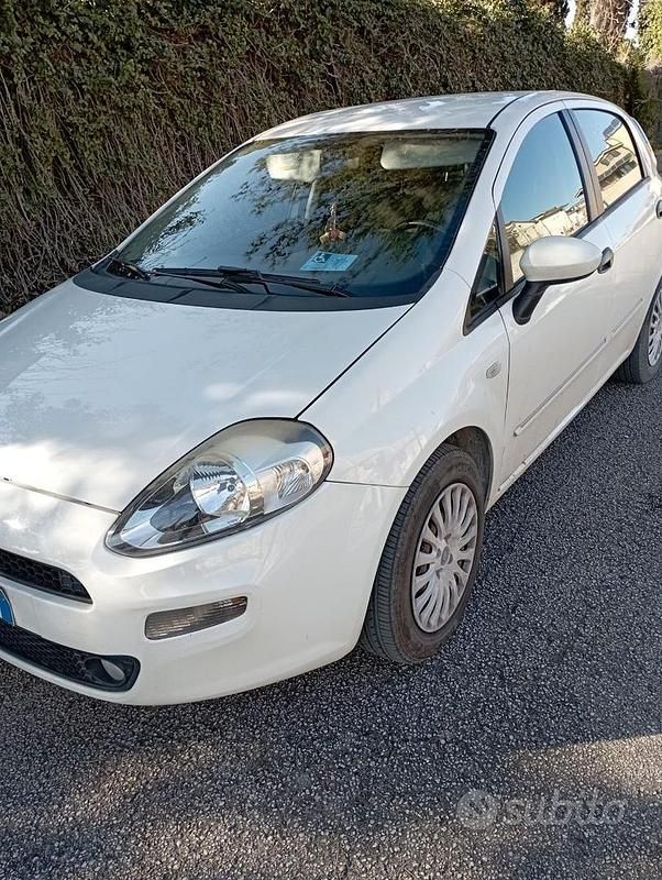 Usata Fiat Punto 2012 Utilitaria