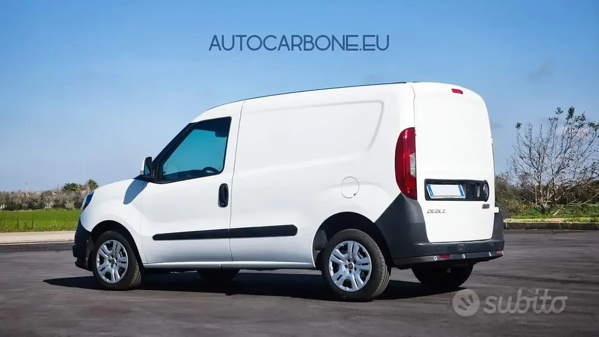 Usata Fiat Doblò 105 CV (77 kW) 2018 Nero Monovolume