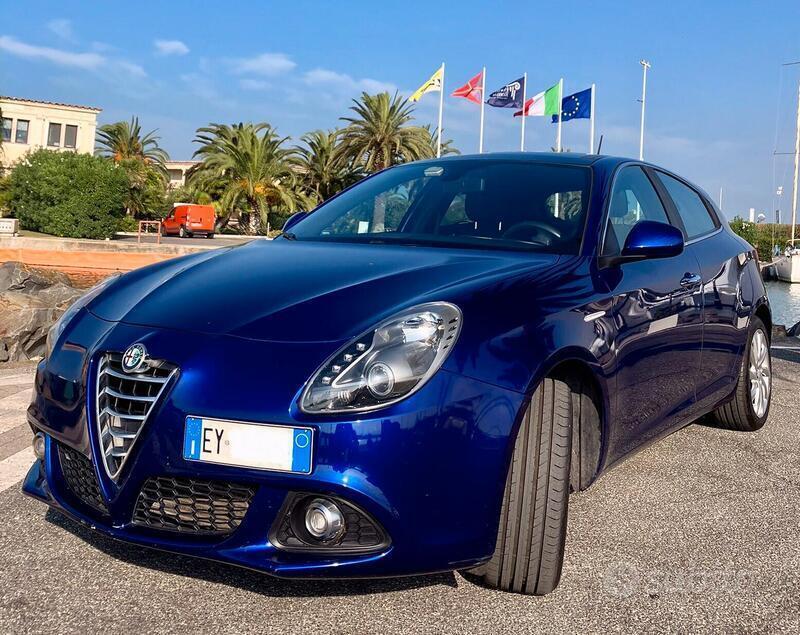 Usato 2015 Alfa Romeo Giulietta 2.0 Diesel 175 CV (13.500 €)