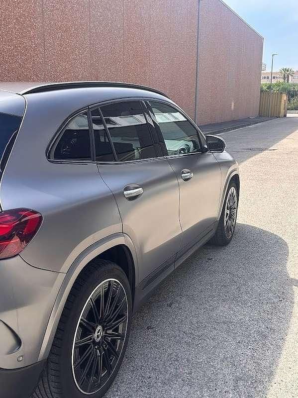 Usata Mercedes GLA200 AMG Line Premium 150 CV (110 kW) 2023 Grigio SUV