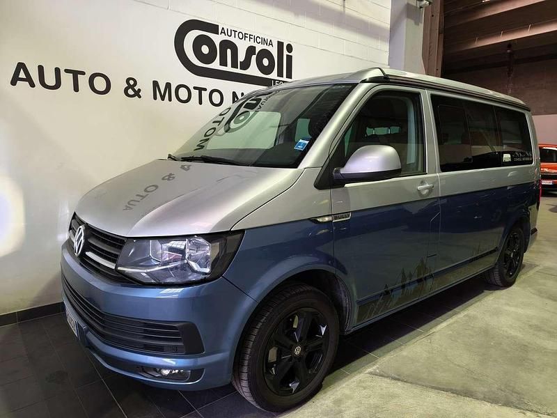 Usata VW California Beach 150 CV (110 kW) 2018 Argento Furgone