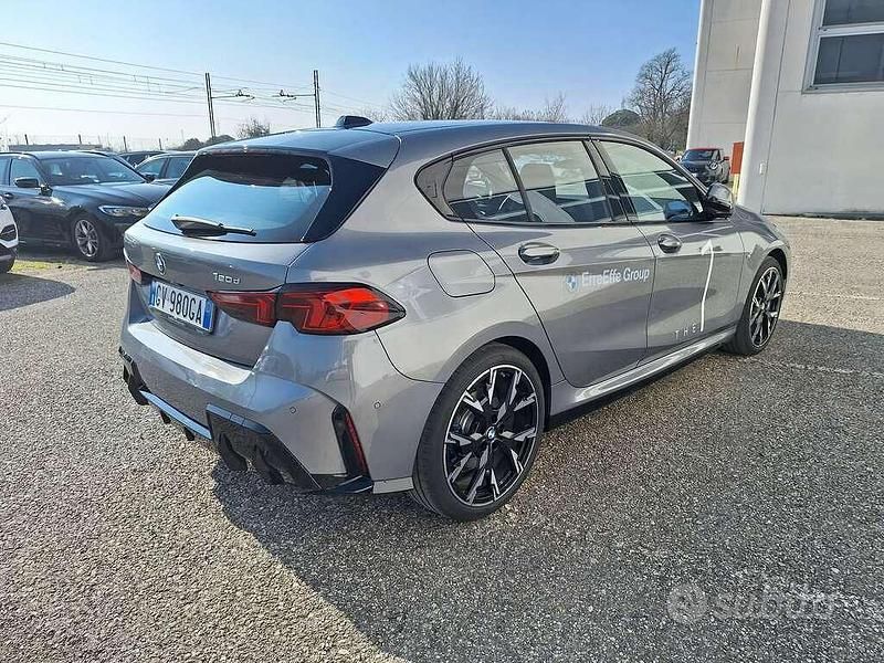 Usata BMW 120 M Sport 163 CV (119 kW) 2024 Grigio Utilitaria