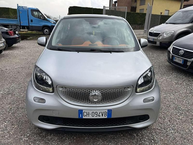 Usata Smart ForFour Passion 71 CV (52 kW) 2015 Other Utilitaria