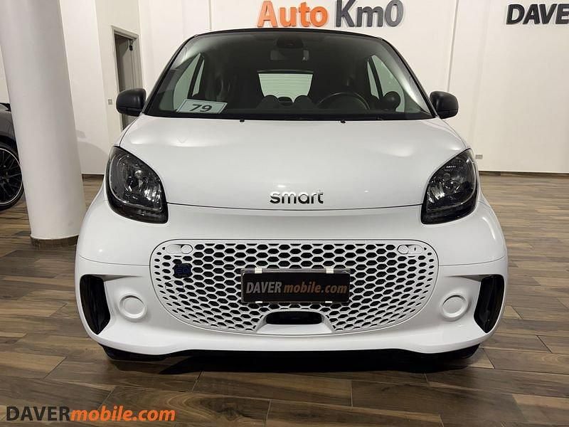Usata Smart ForTwo Coupé Passion 41 kW (56 CV) 2022 Bianco Utilitaria