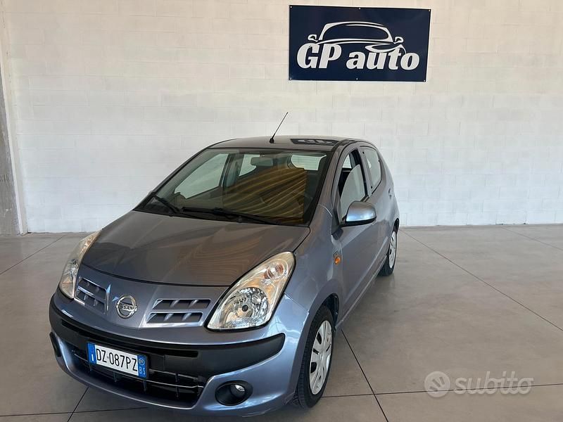Blu Usata 2009 Nissan Pixo Due volumi | 4200 € (Buon prezzo) - Immagine 1/4