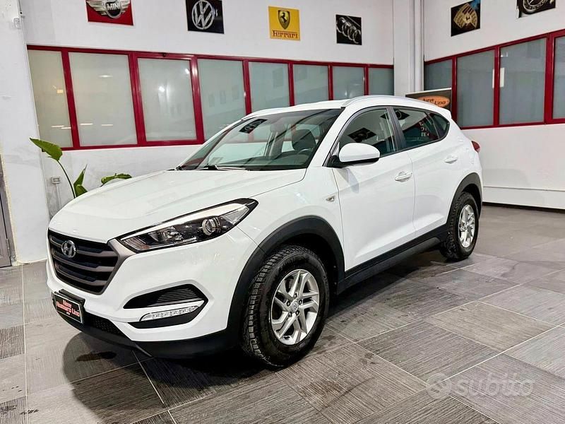 Usata Hyundai Tucson Xpossible 116 CV (85 kW) 2017 Bianco SUV