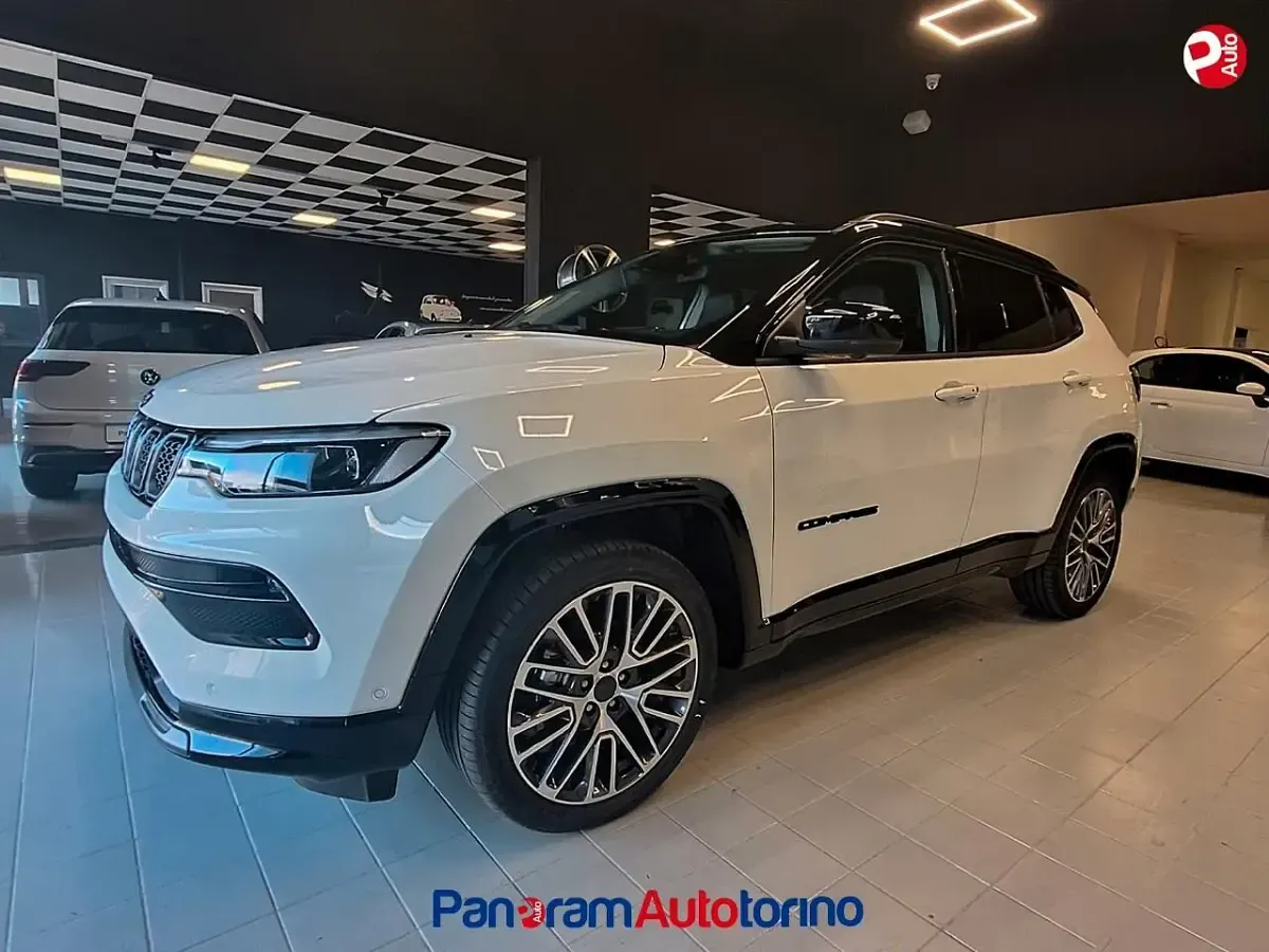 Usata Jeep Compass Summit 131 CV (96 kW) 2025 Bianco SUV