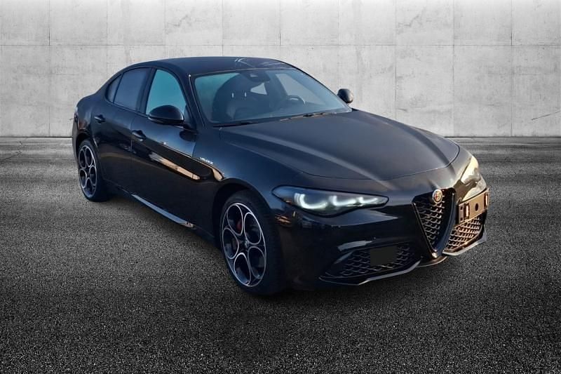 Usata Alfa Romeo Giulia Veloce 280 CV (205 kW) 2023 Nero metallizzato Berlina