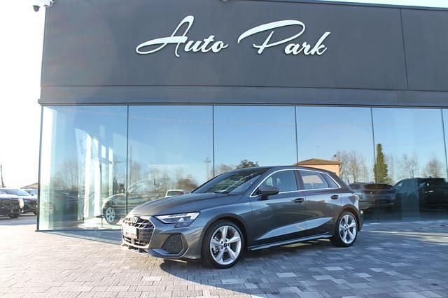 Usata Audi A3 S-Line 150 CV (110 kW) 2024 Grigio scuro Berlina