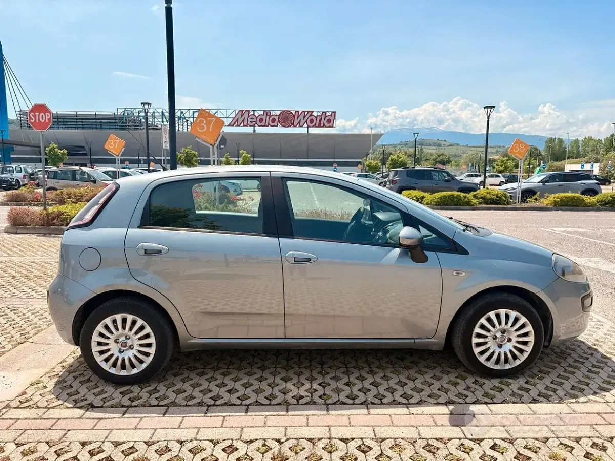 Usata Fiat Punto Evo 75 CV (55 kW) 2011 Utilitaria
