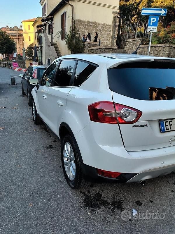 Usata Ford Kuga Titanium 163 CV (119 kW) 2011 SUV