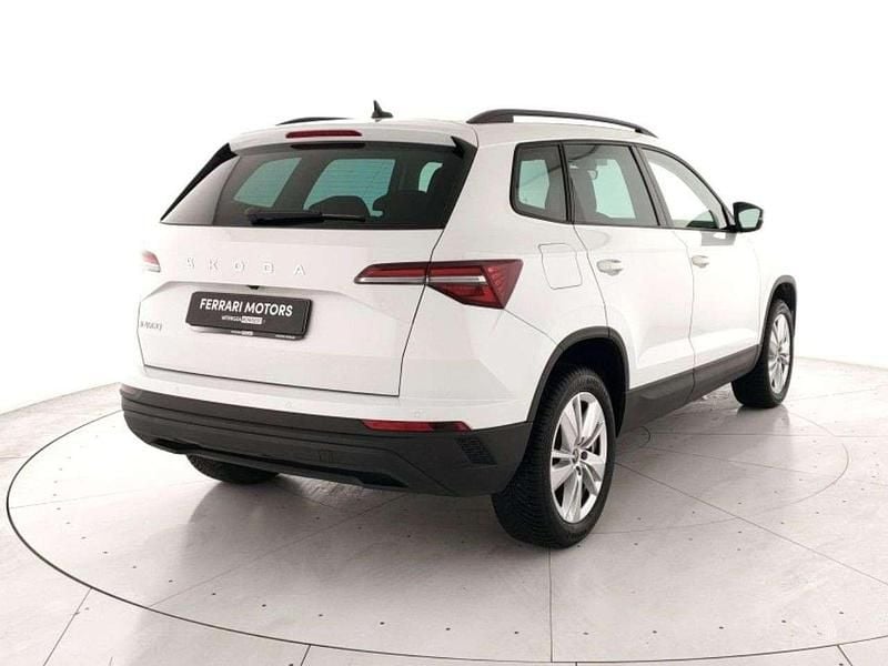 Usata Skoda Karoq Executive 116 CV (85 kW) 2025 Bianco met SUV
