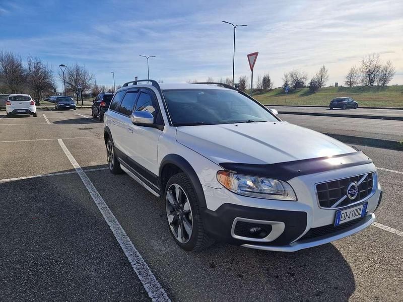 Usata Volvo XC70 Kinetic 205 CV (150 kW) 2010 Bianco Station wagon