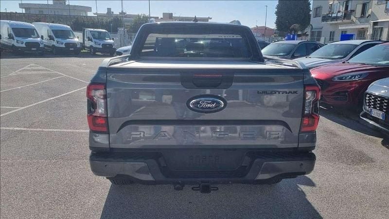 Nuova Ford Ranger Wildtrack 281 CV (206 kW) 2026 Grigio metallizzato Pick-up