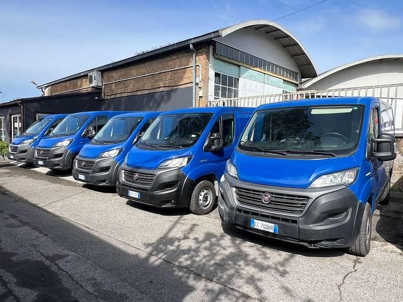 Usata Fiat Ducato 120 CV (88 kW) 2020 Blu/azzurro Furgone