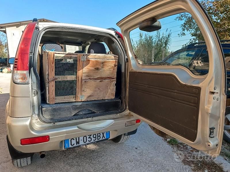 Usata Daihatsu Terios 2005 Marrone SUV