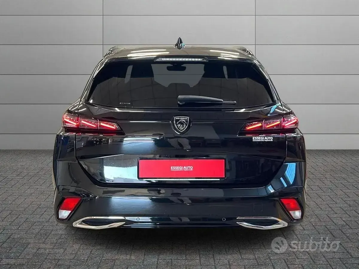 Usata Peugeot 308 GT 131 CV (96 kW) 2022 Nero Station wagon