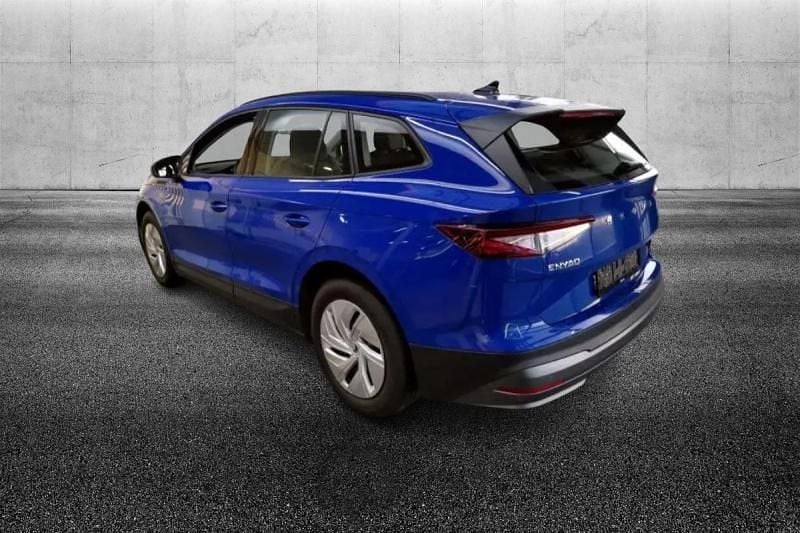 Usata Skoda Enyaq iV 108 kW (148 CV) 2023 Blu metallizzato SUV