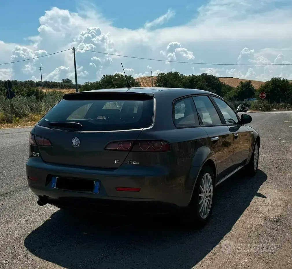 Usata Alfa Romeo 159 150 CV (110 kW) 2007 Grigio Station wagon