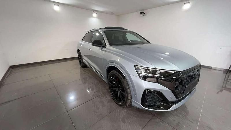 Nuova Audi Q8 S-Line 286 CV (210 kW) 2025 Argento SUV