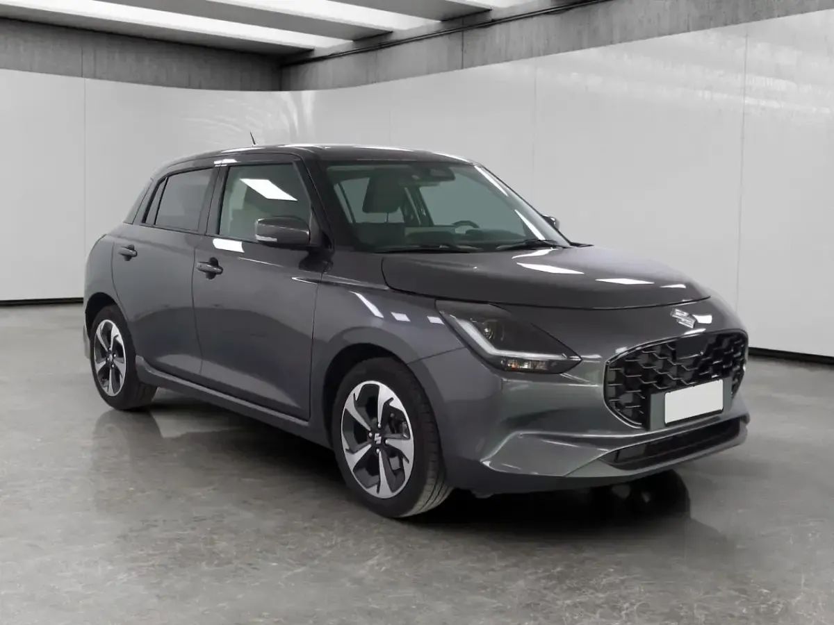 Gebraucht Suzuki Swift 83 PS (61 kW) 2025 Grau Kleinwagen