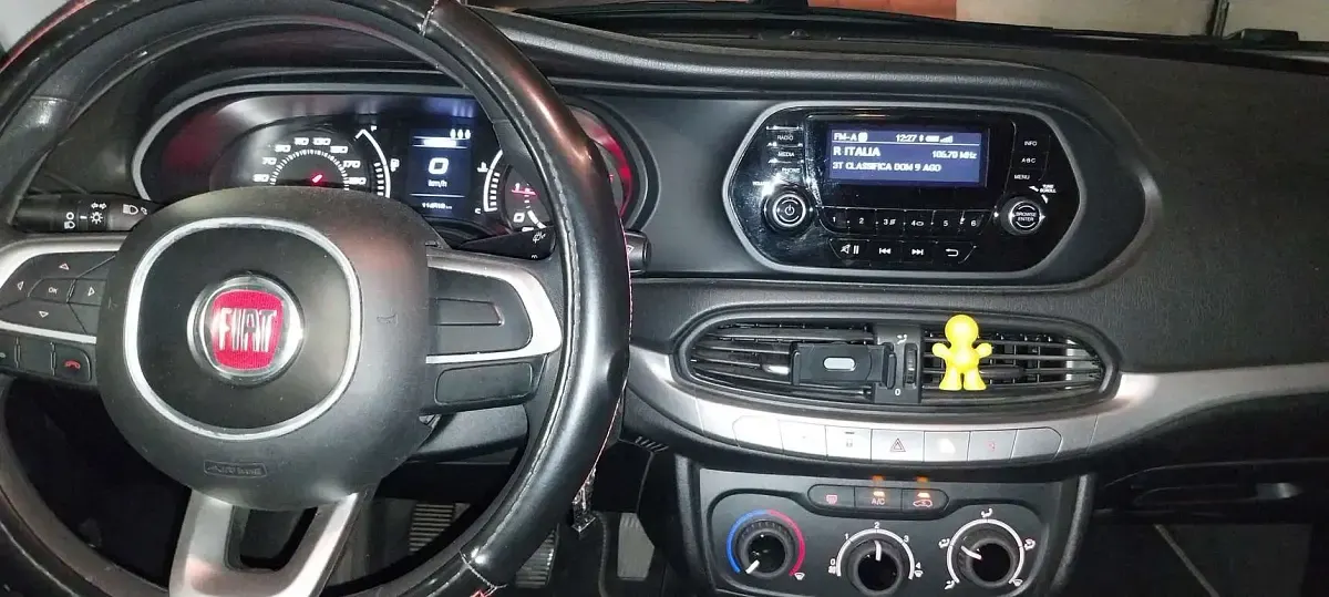 Usata Fiat Tipo Easy 95 CV (69 kW) 2017 Grigio Berlina