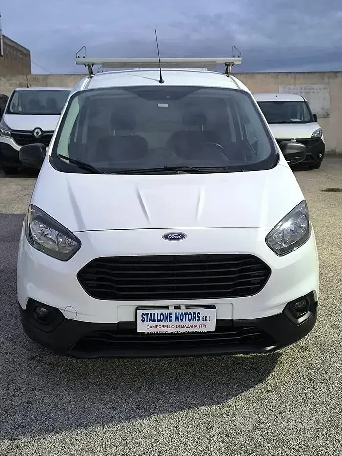 Usata Ford Transit Courier 75 CV (55 kW) 2020 Bianco Furgone