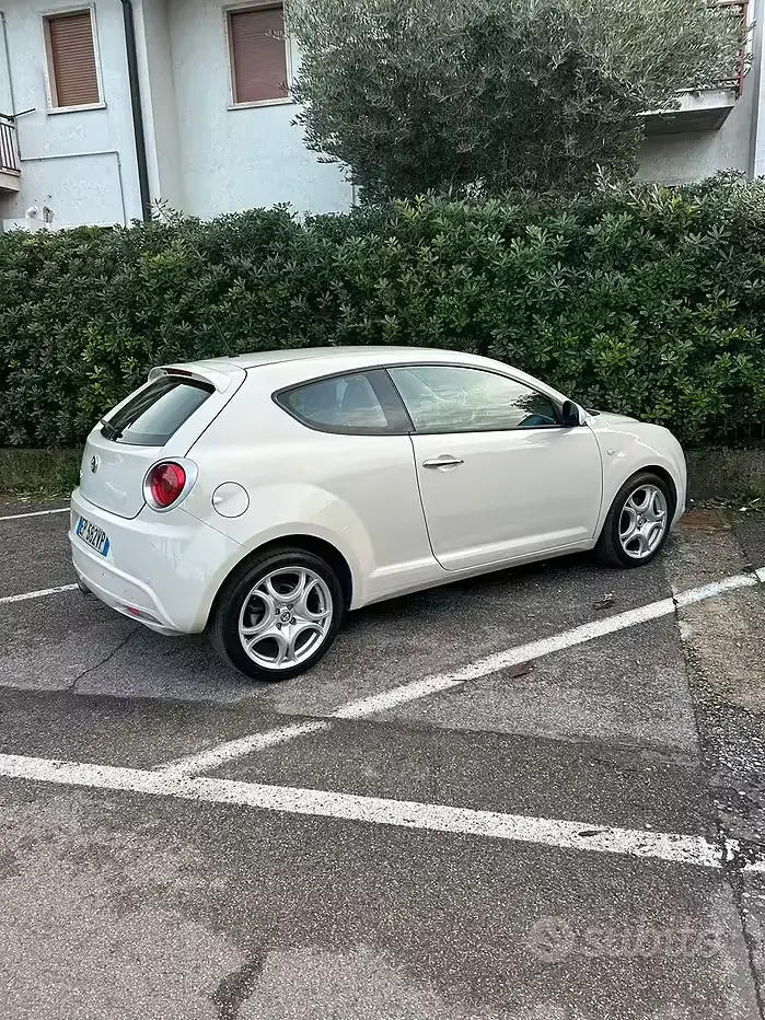 Usata Alfa Romeo MiTo 85 CV (62 kW) 2014 Utilitaria
