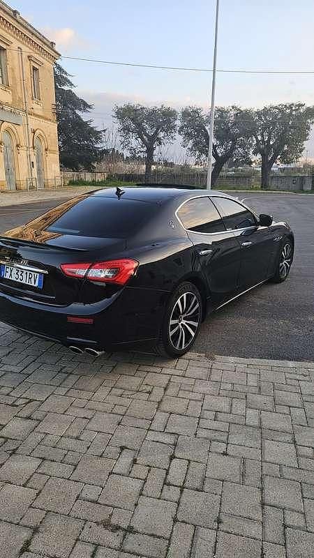 Usata Maserati Ghibli 275 CV (202 kW) 2015 Nero Berlina