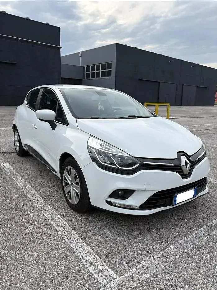 Usata Renault Clio IV 75 CV (55 kW) 2017 Bianco Berlina