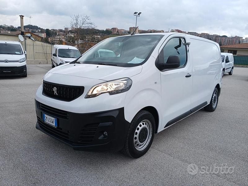 Usata Peugeot Expert 120 CV (88 kW) 2023 Bianco Furgone