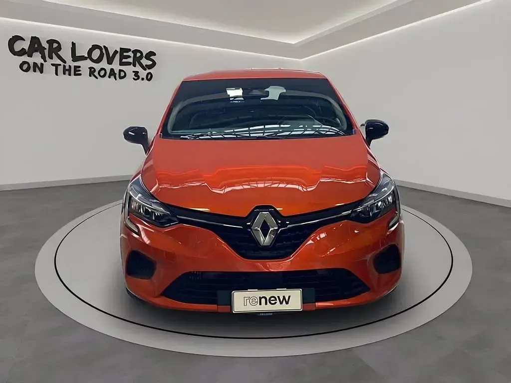 Usata Renault Clio V Equilibre 91 CV (66 kW) 2023 Eqb ( orang ) Utilitaria