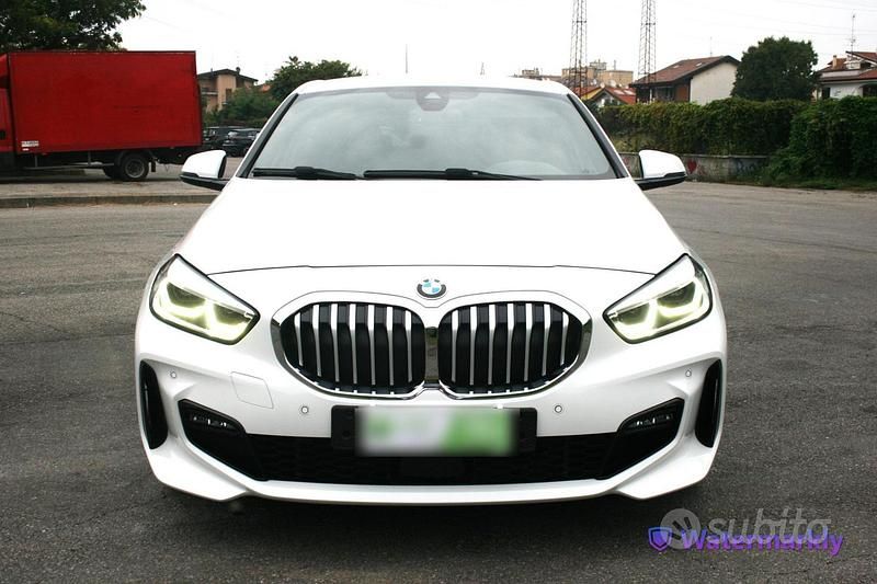 Usata BMW 118 M Sport 150 CV (110 kW) 2021 Bianco Utilitaria