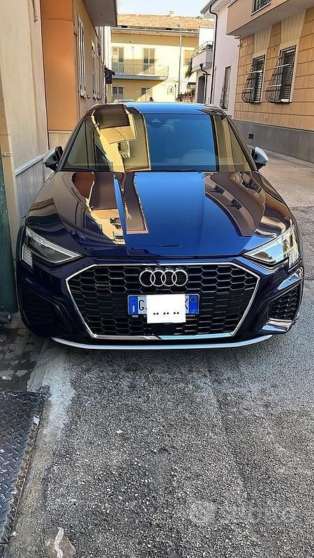 Usata Audi A3 S-Line 150 CV (110 kW) 2020 Blu Berlina