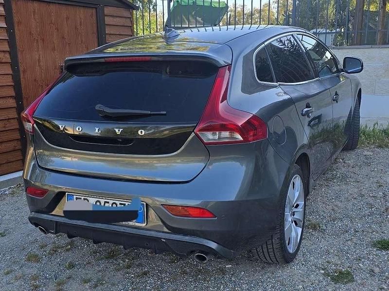 Usata Volvo V40 CC Kinetic 150 CV (110 kW) 2013 Grigio Station wagon
