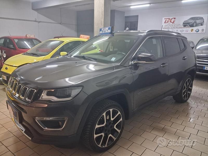 Usata Jeep Compass 140 CV (102 kW) 2018 Grigio SUV