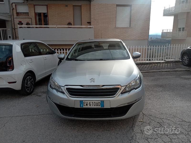 Grigio Usata 2014 Peugeot 308 SW Station wagon | 2800 € - Immagine 1/4