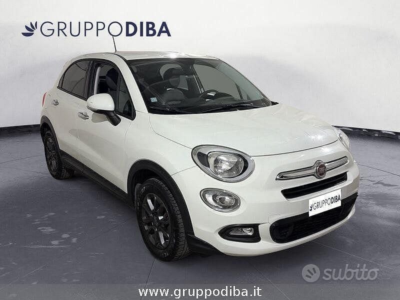 Usata Fiat 500X Pop Star 95 CV (69 kW) 2016 Bianco SUV