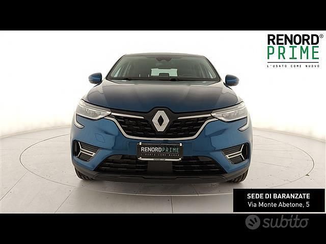Usata Renault Arkana Techno 145 CV (106 kW) 2023 Azzurro SUV