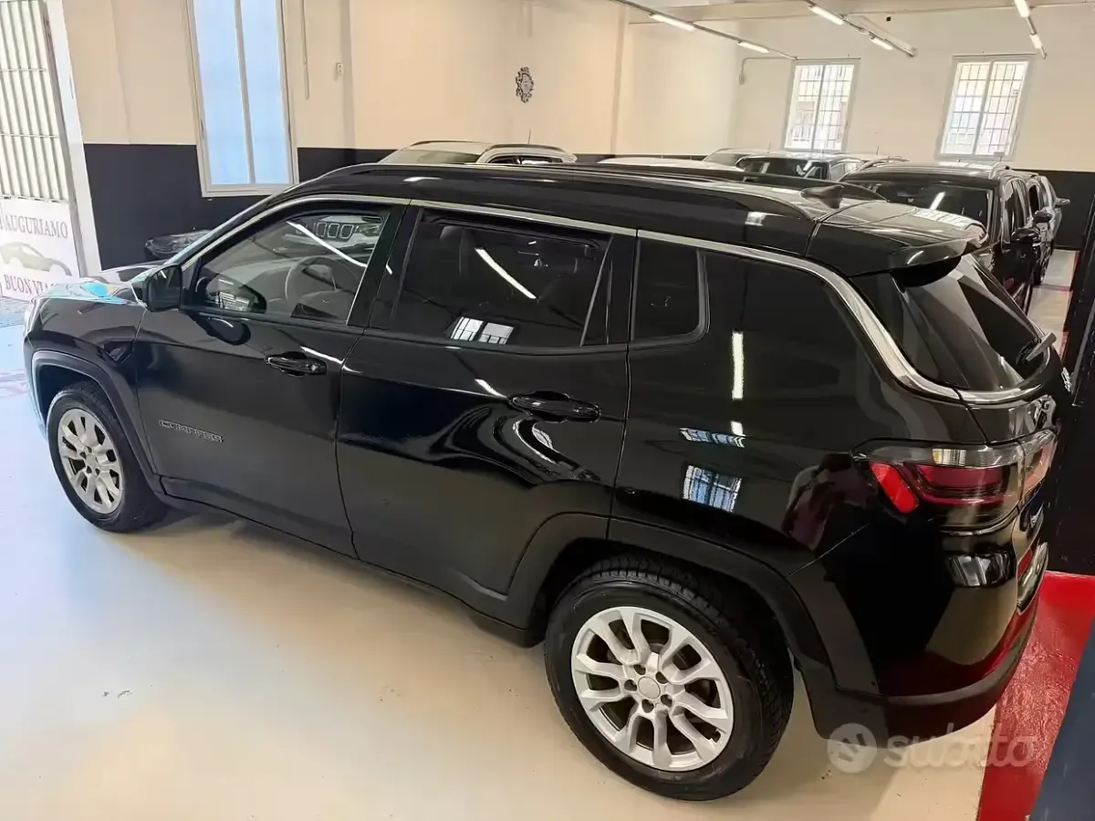 Usata Jeep Compass Limited 131 CV (96 kW) 2022 Nero SUV