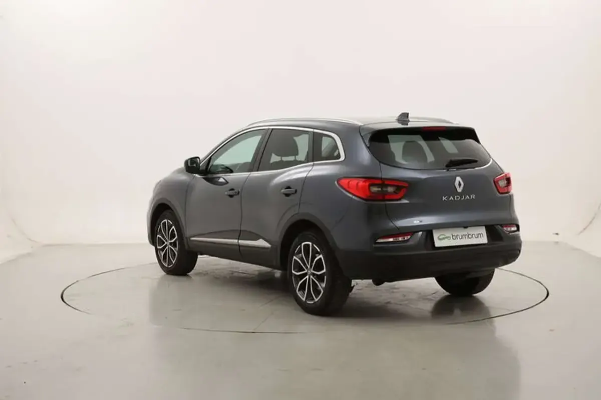 Usata Renault Kadjar Business 116 CV (85 kW) 2019 Blu SUV